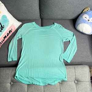 American Eagle 3/4 Length Shirt